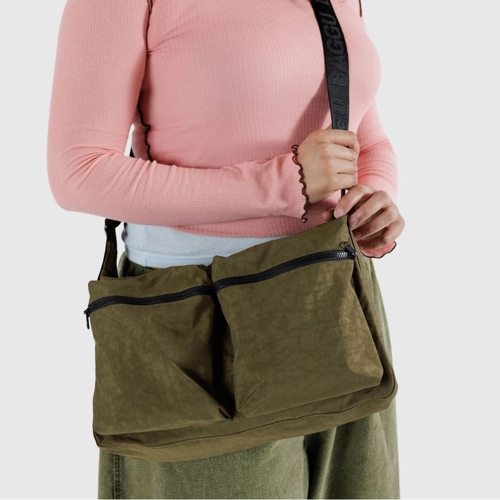 BAGGU Khaki Crossbody Bag with Black Strap - Picture 2 of 5